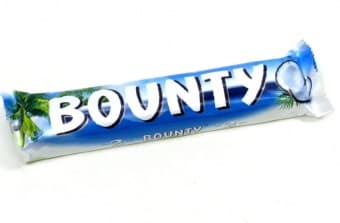 Шоколадный батончик Bounty молочный 55 г