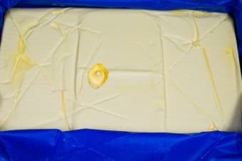 Масло сладкосливочное 82% 25 кг блок, Fonterra
